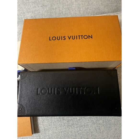 Louis Vuitton 1.1 Million Sunglasses Anthracite Gray Marble main image 15